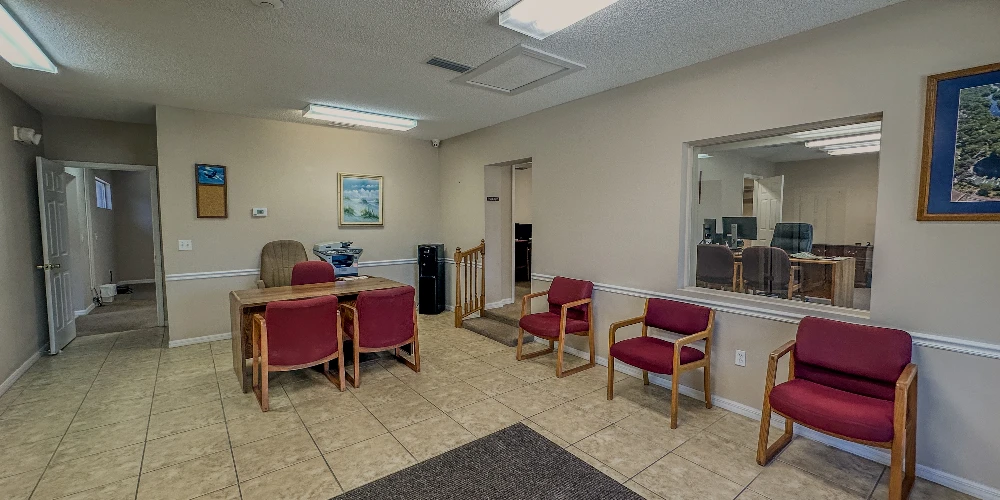 507 NE 36th Avenue - Free-Standing Office