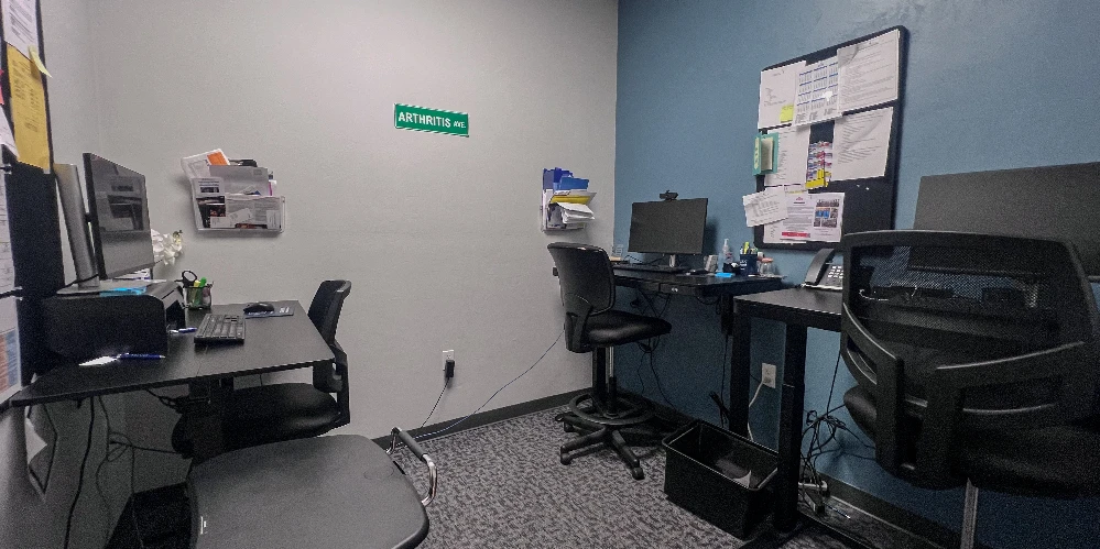 7540 W. University Avenue - Tower Hill Office Park Building for Sale 