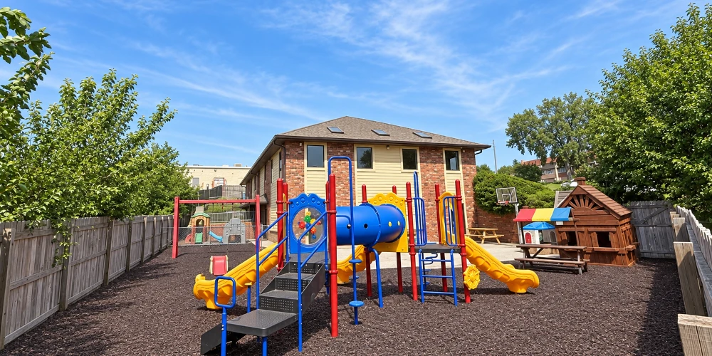 Fort Street Daycare Building