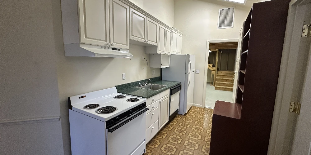 Medical/Professional Free-Standing Office Building - Waterford Park