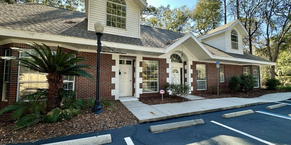 Medical/Professional Free-Standing Office Building - Waterford Park