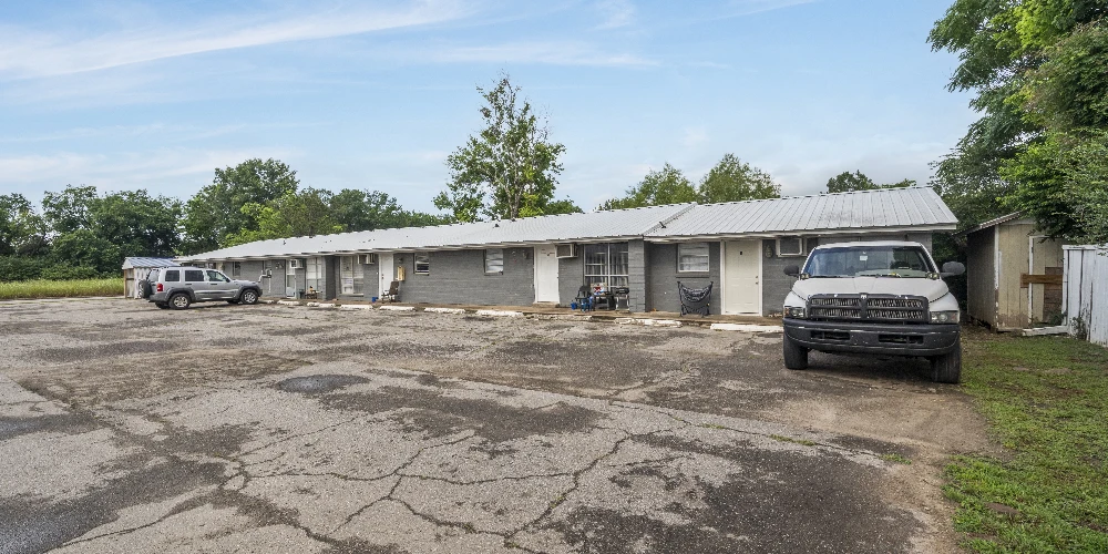 Georgia Place Apartments