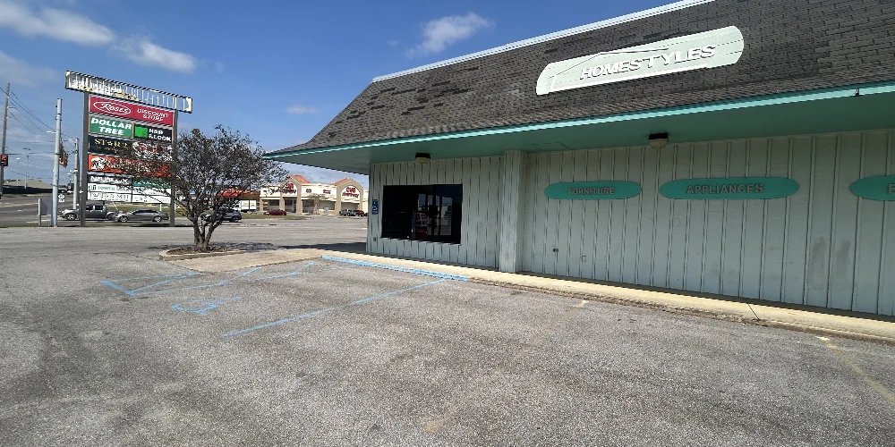 College Park Shopping Center - Meridian