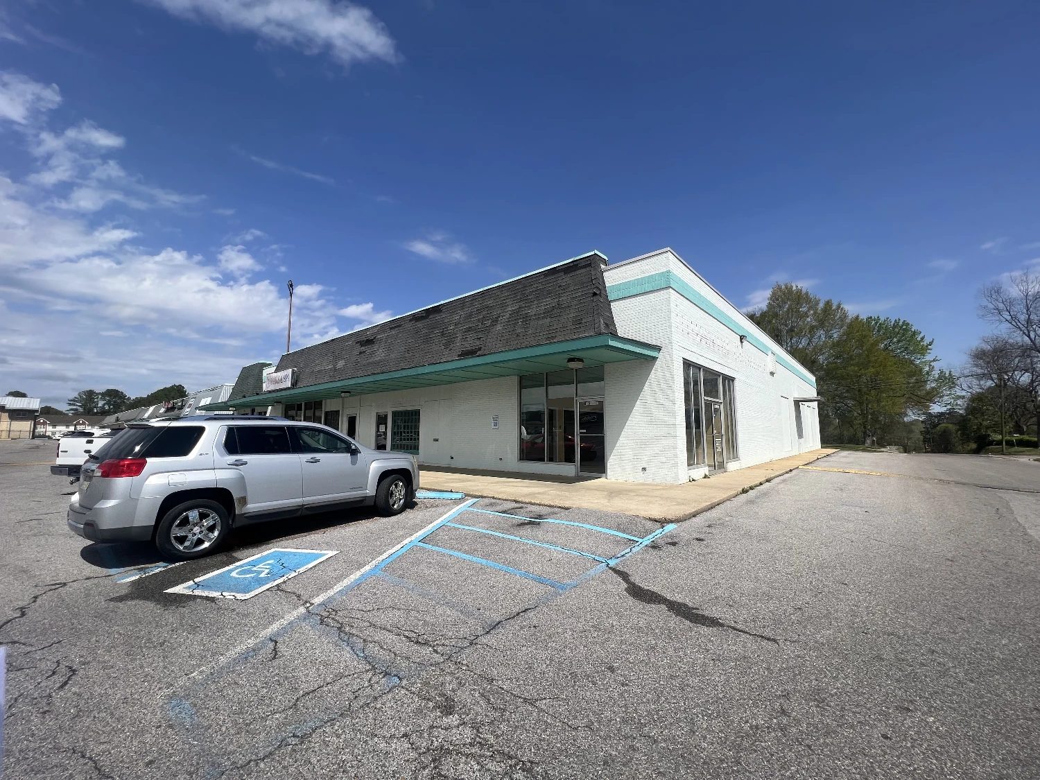 College Park Shopping Center - Meridian