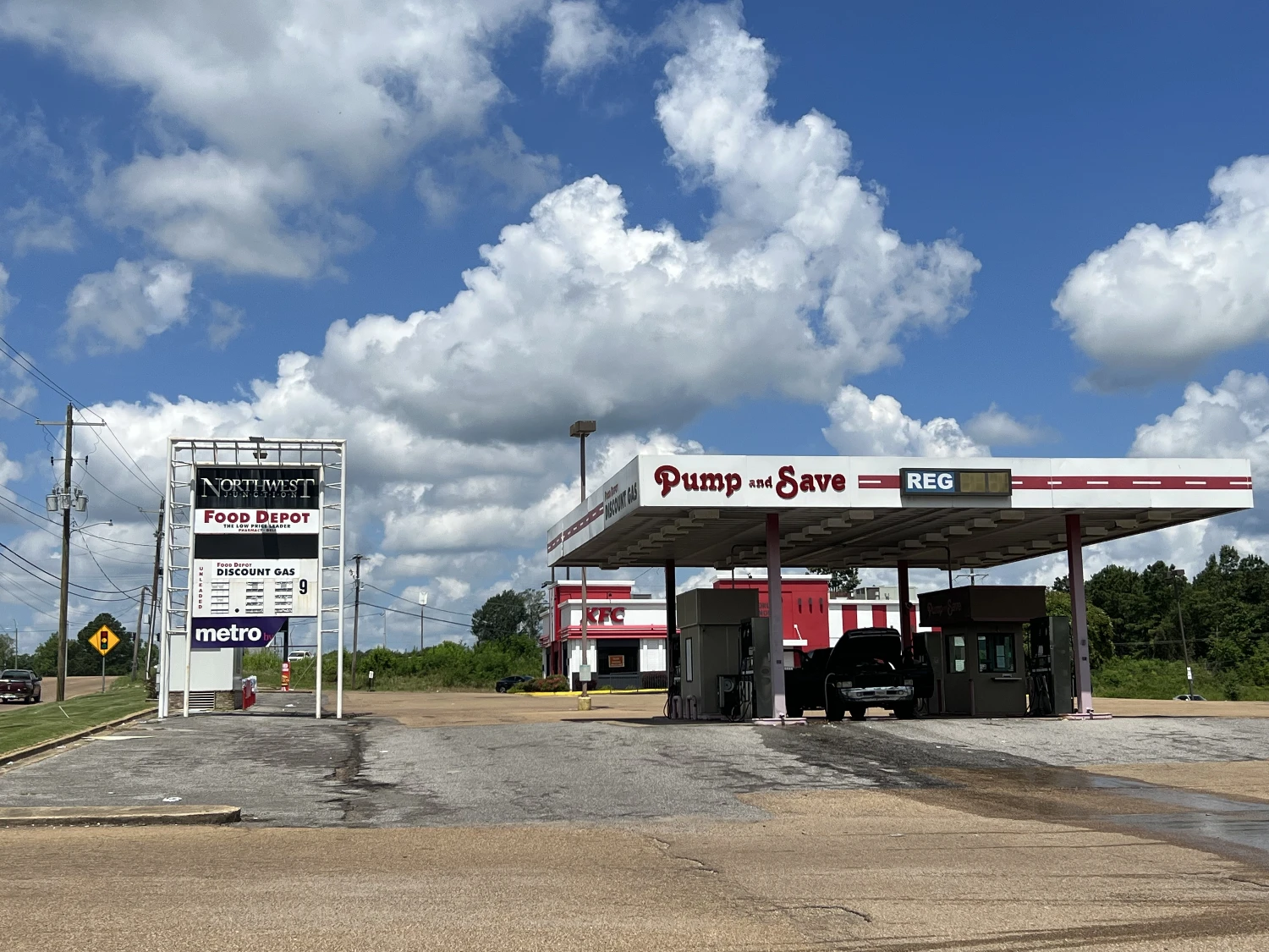 Northwest Junction Shopping Center Jackson, MS