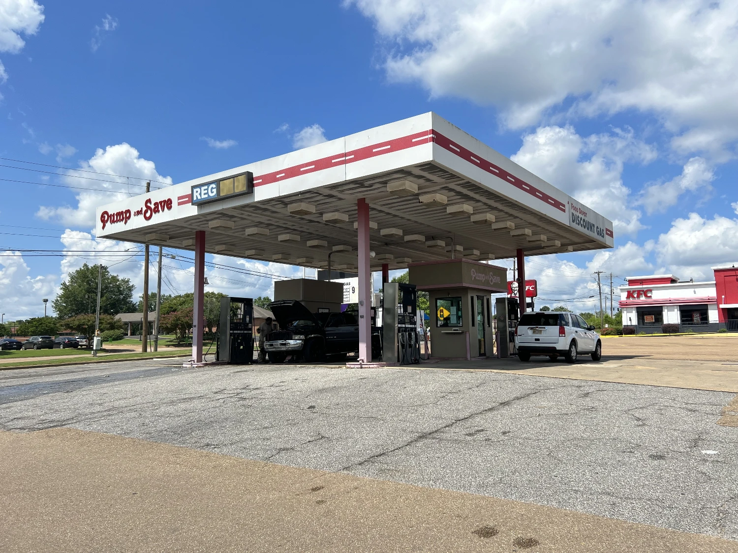 Northwest Junction Shopping Center Jackson, MS