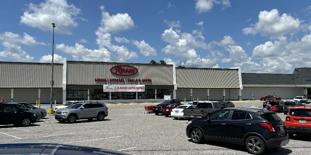 College Park Shopping Center - Meridian