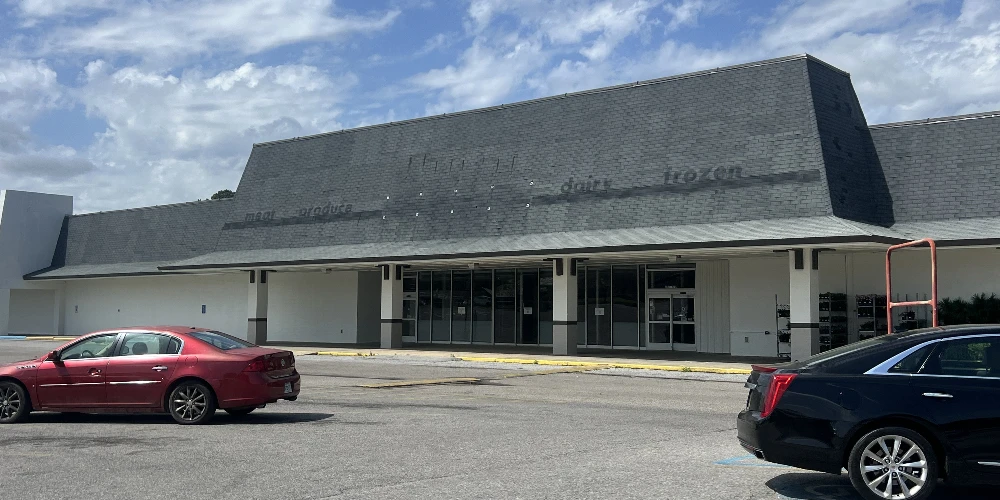 College Park Shopping Center - Meridian