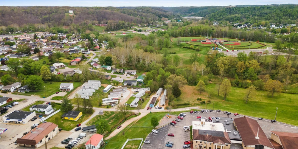 2659 2nd St , Hurricane, WV for sale