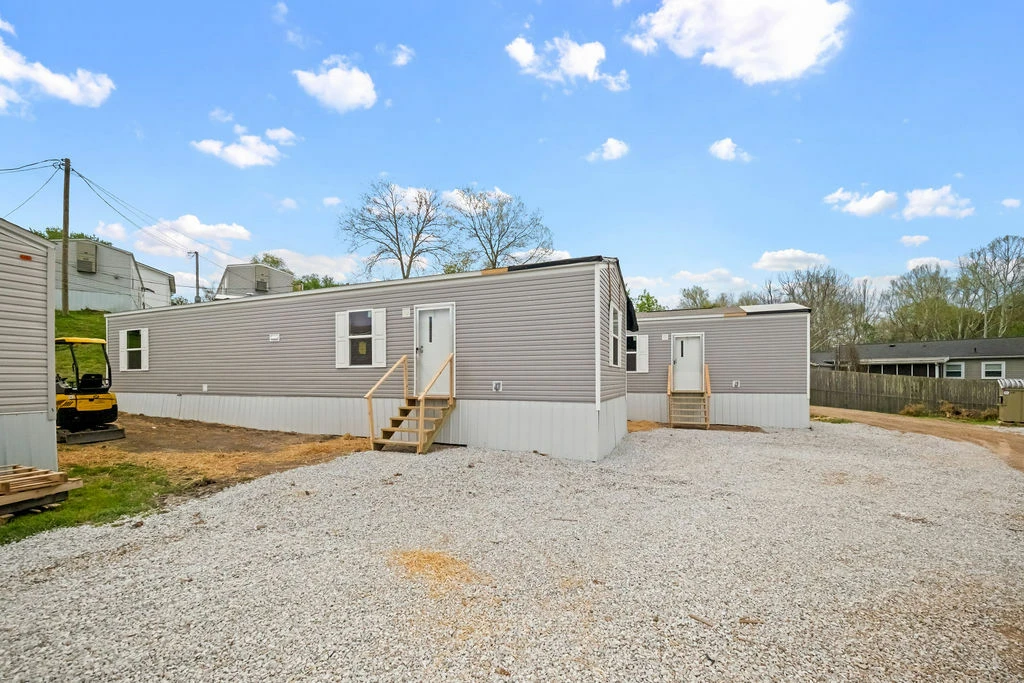 2659 2nd St , Hurricane, WV for sale