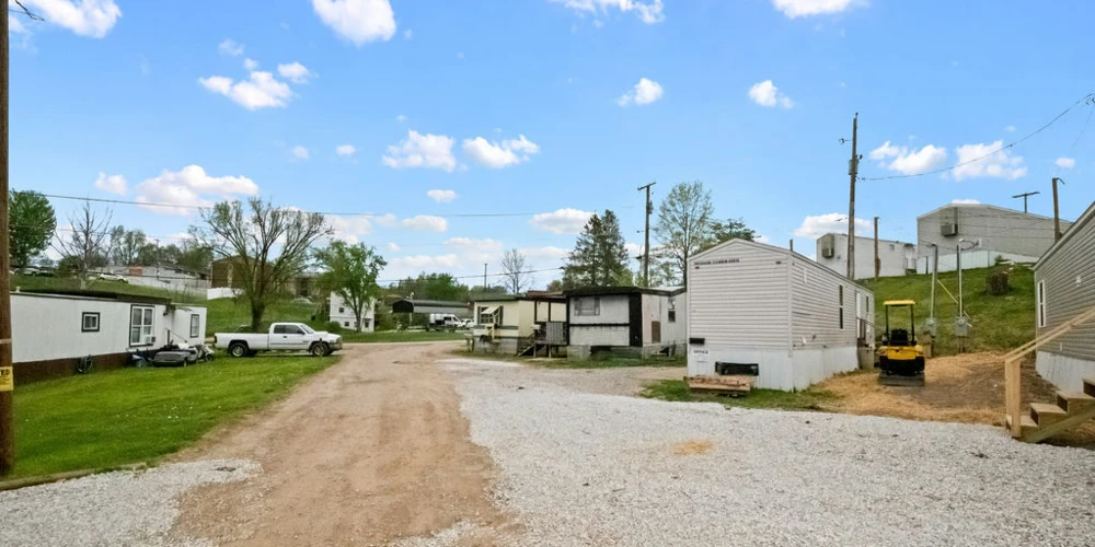 2659 2nd St , Hurricane, WV for sale