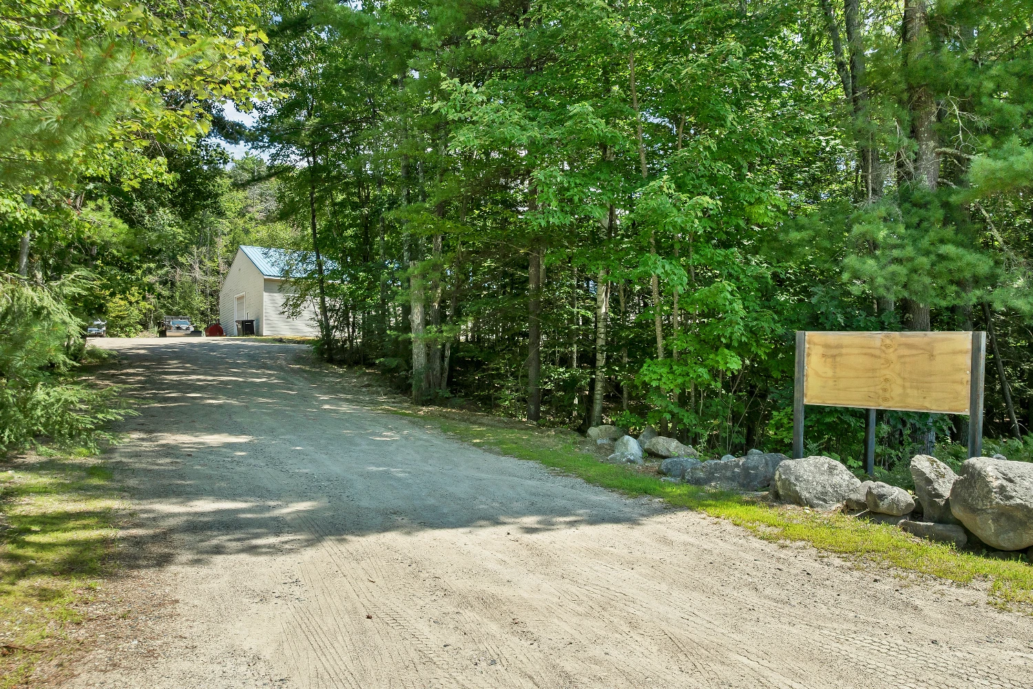 147 Middle Rd, Center Tuftonboro, NH for sale