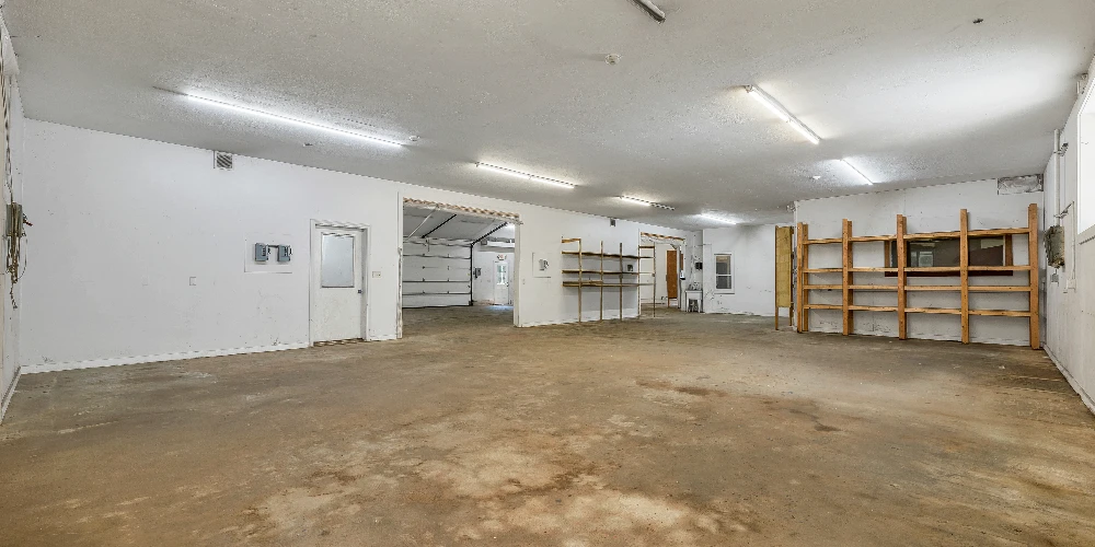 147 Middle Rd, Center Tuftonboro, NH for sale