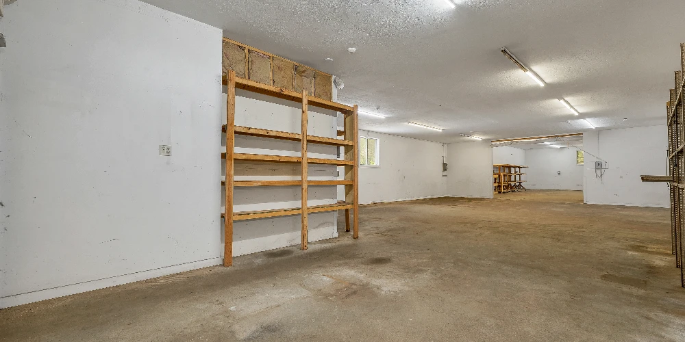 147 Middle Rd, Center Tuftonboro, NH for sale