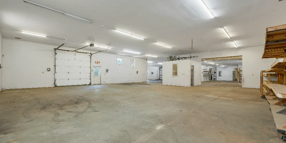 147 Middle Rd, Center Tuftonboro, NH for sale