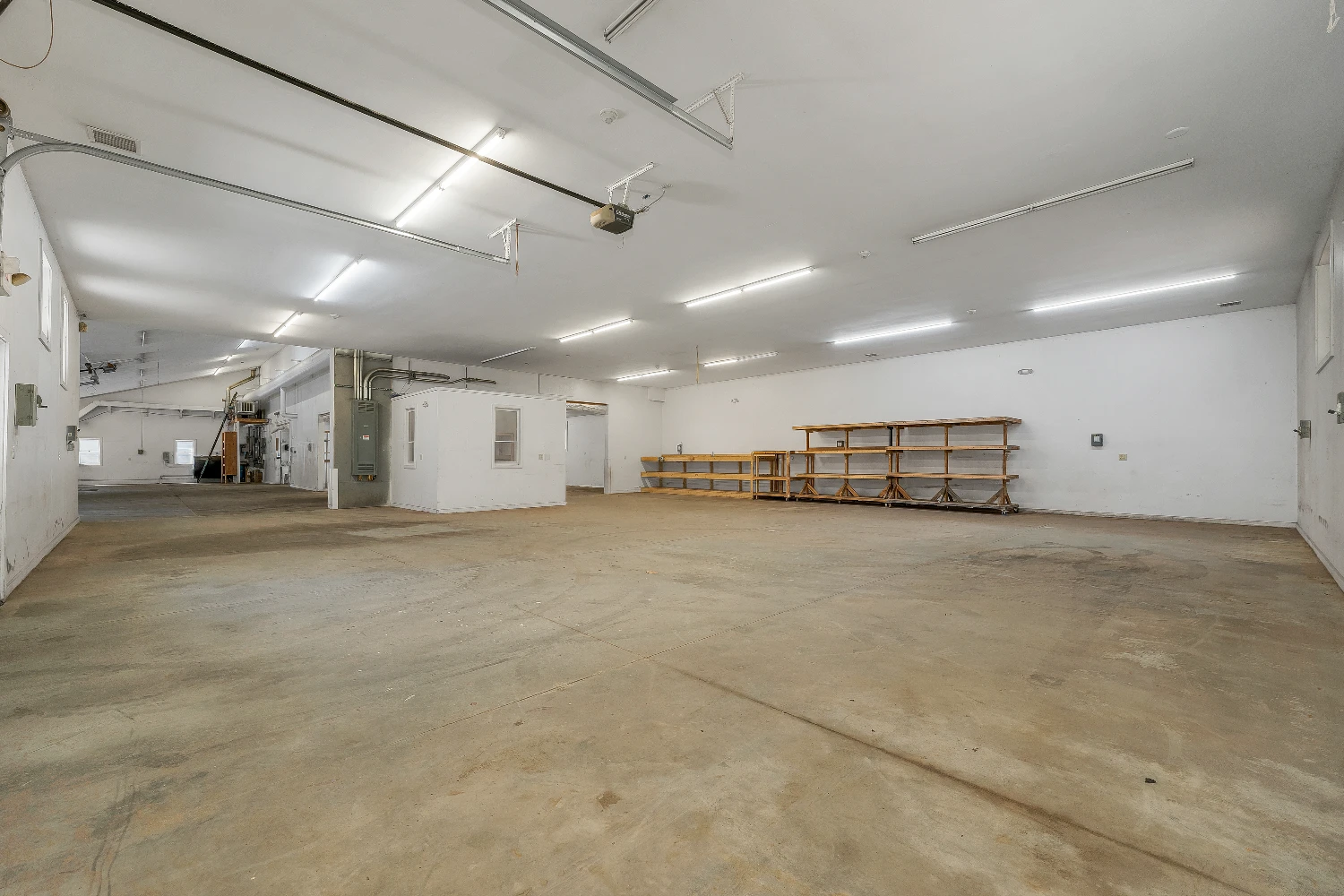 147 Middle Rd, Center Tuftonboro, NH for sale