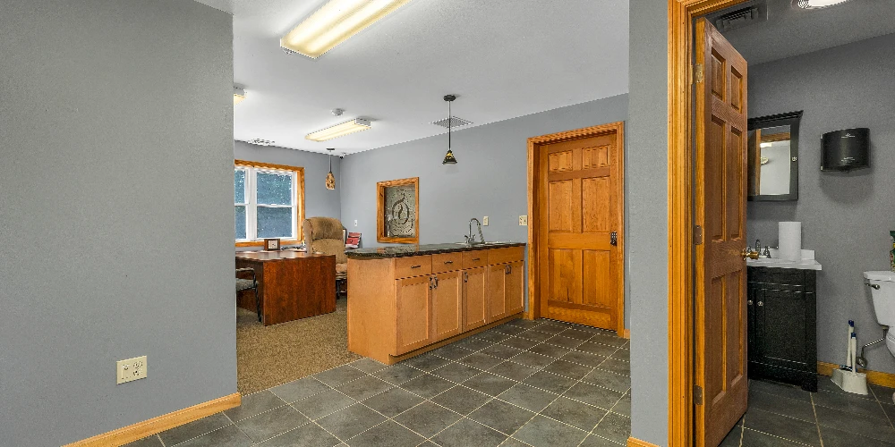 147 Middle Rd, Center Tuftonboro, NH for sale