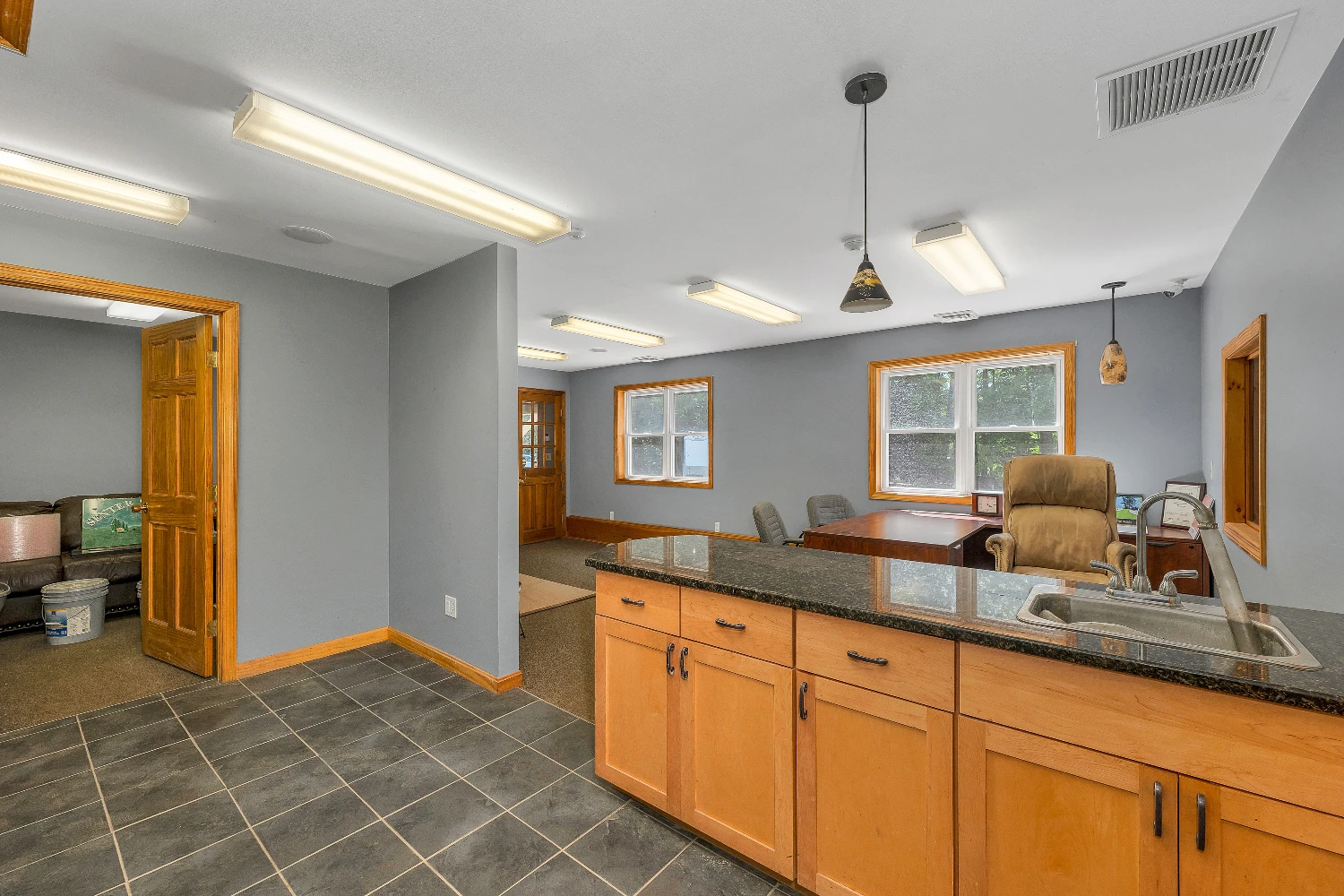 147 Middle Rd, Center Tuftonboro, NH for sale