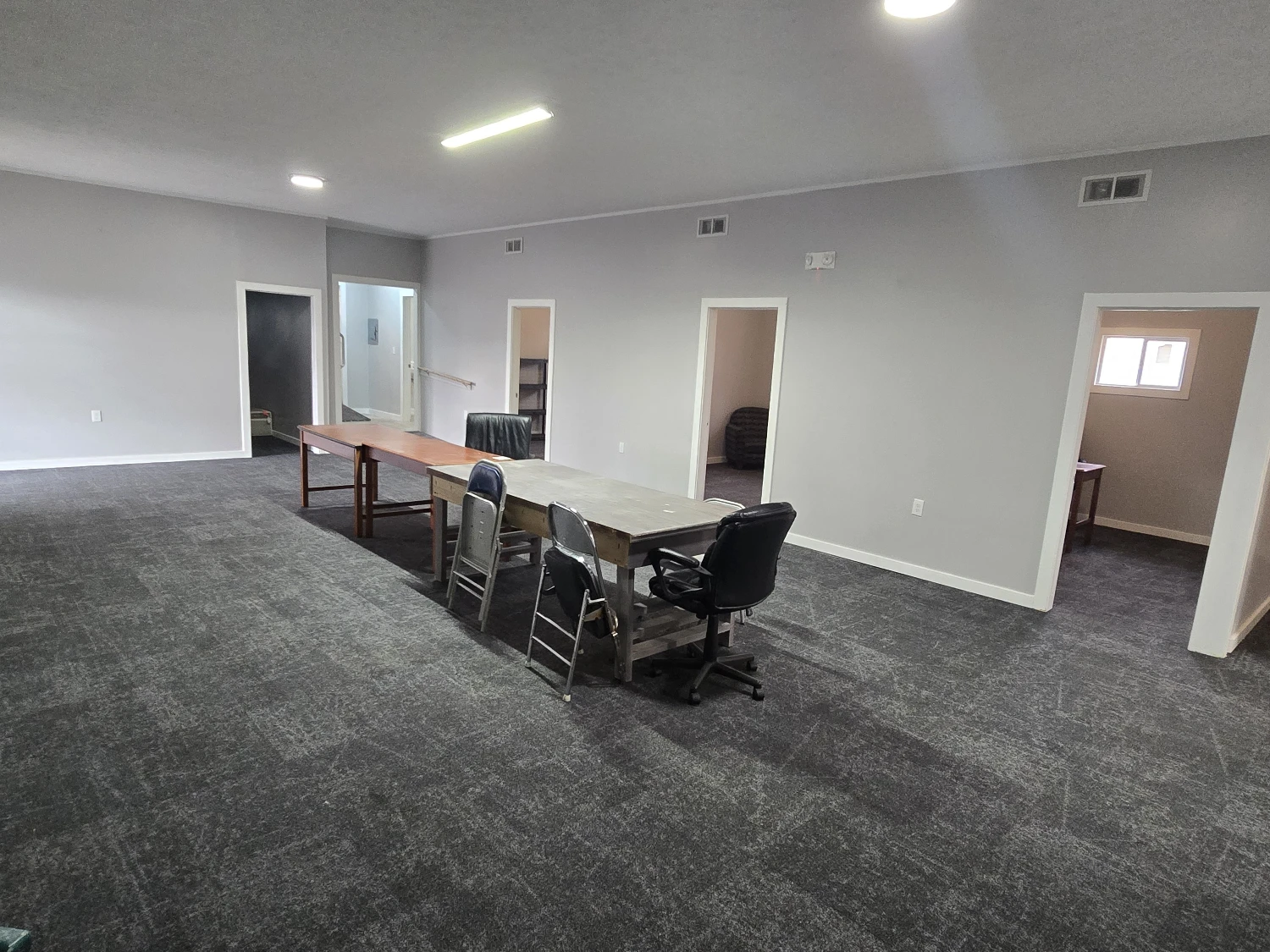 433 Oberlin Rd, Elyria, OH for sale