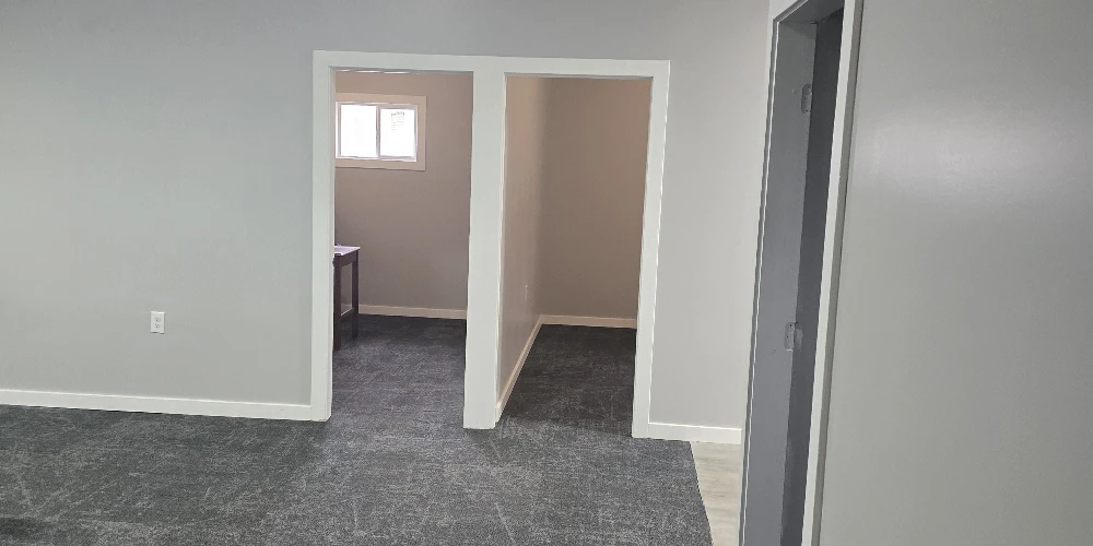 433 Oberlin Rd, Elyria, OH for sale