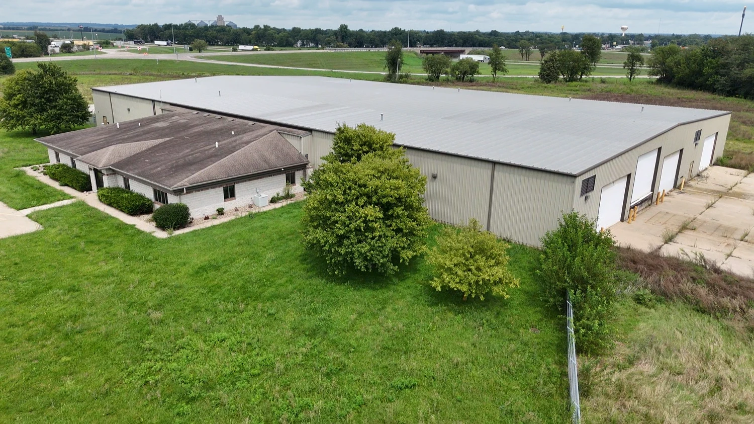 7 Demma Dr, Le Roy, IL for sale