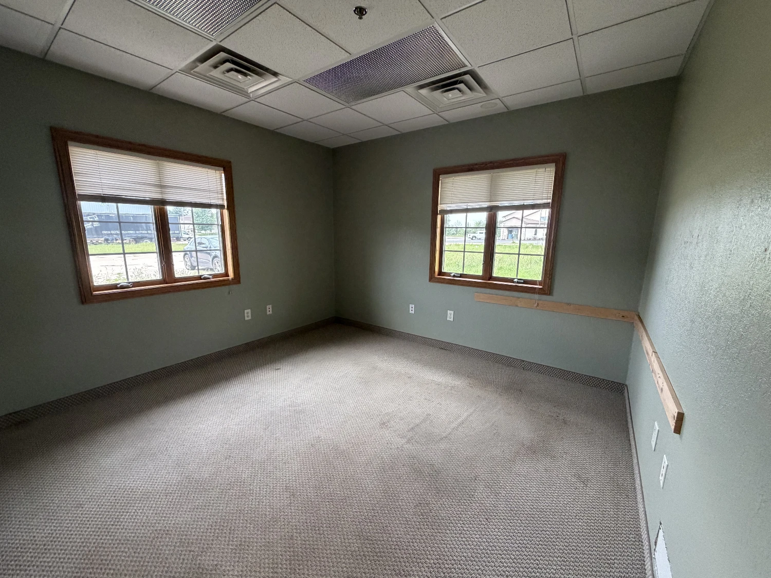 7 Demma Dr, Le Roy, IL for sale