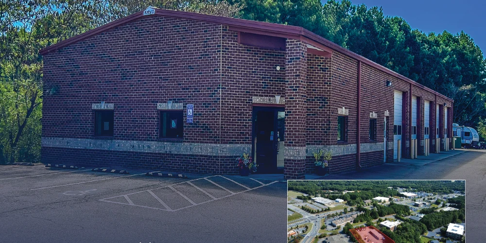 Auto Repair Building on ±2.65 AC