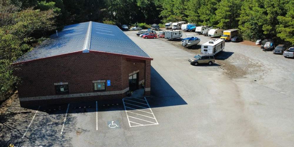 Auto Repair Building on ±2.65 AC