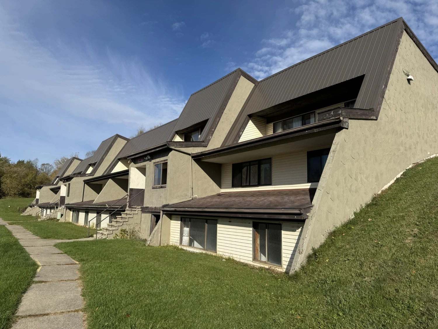 Campus Hill Apartments