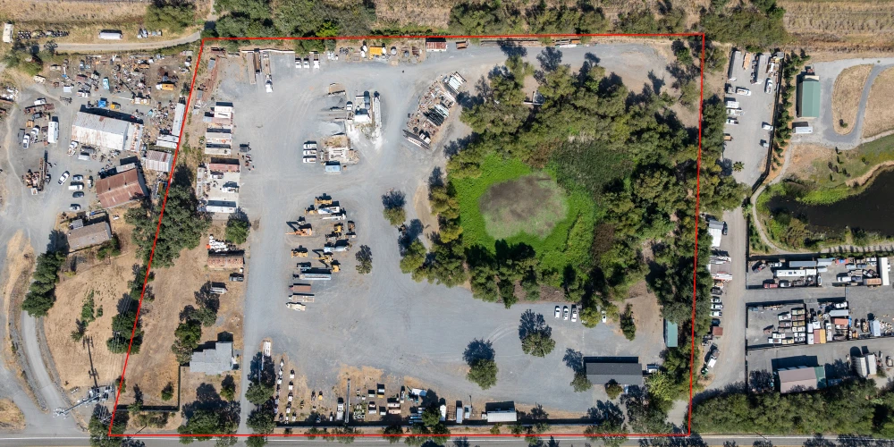 9.39 Acre Industrial Yard Next to Hwy 101