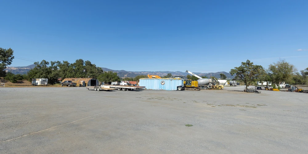 9.39 Acre Industrial Yard Next to Hwy 101