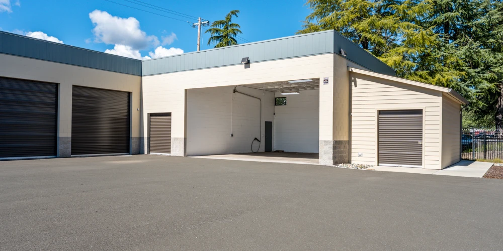 Nearly New Industrial Property on Acreage
