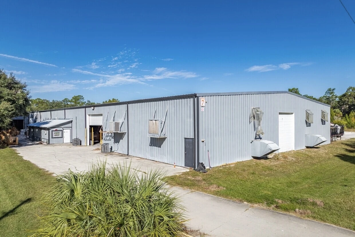26.11-Acre Industrial/Retail/Restaurant - 109K SF and Direct US-19 Frontage