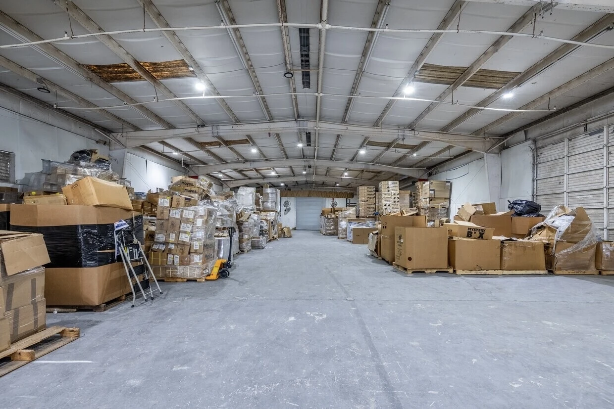 26.11-Acre Industrial/Retail/Restaurant - 109K SF and Direct US-19 Frontage