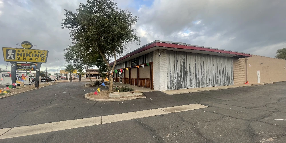 3244 E Thomas Rd, Phoenix, AZ for sale