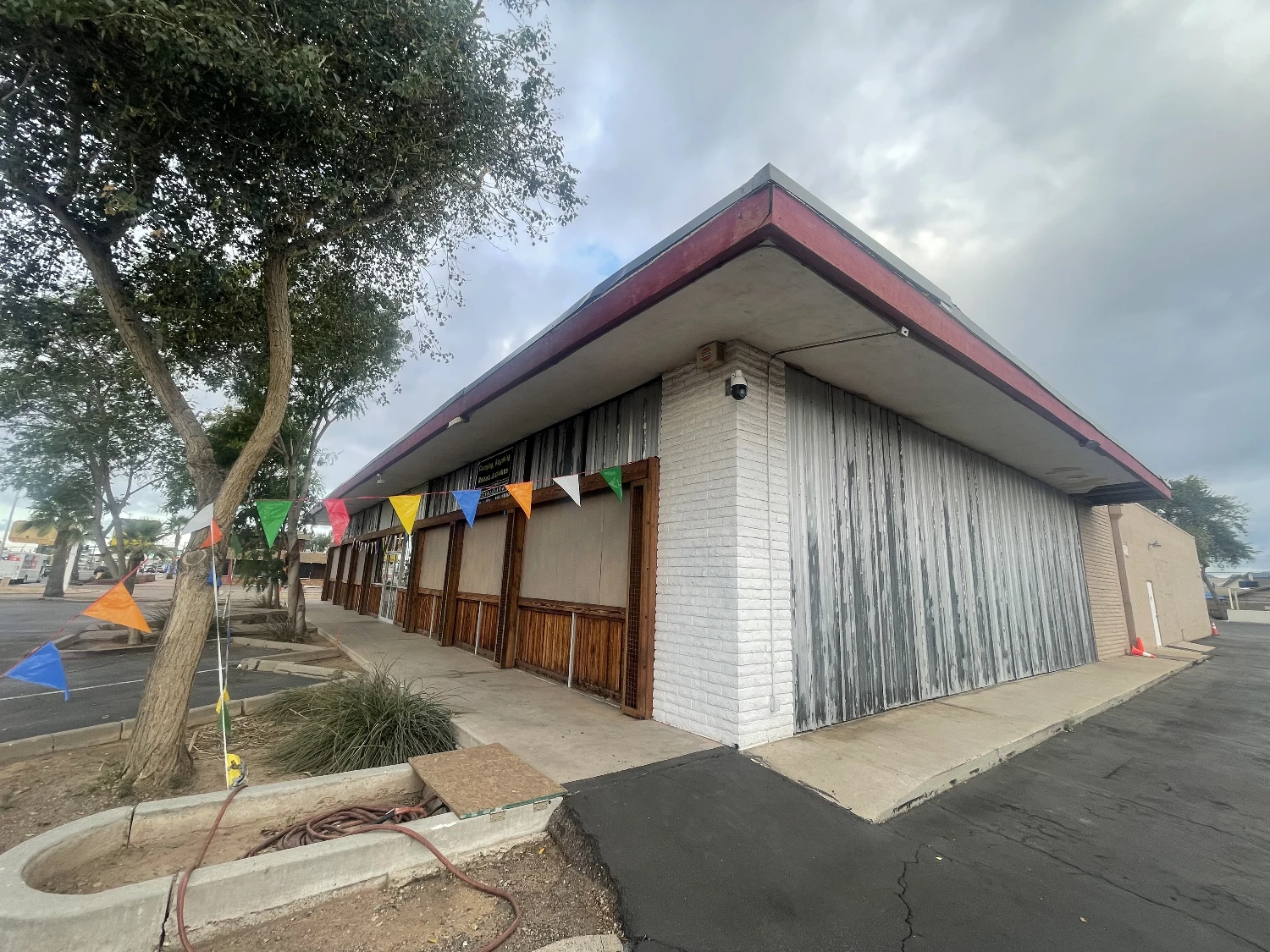 3244 E Thomas Rd, Phoenix, AZ for sale