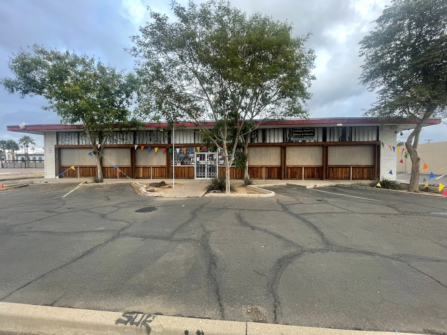 3244 E Thomas Rd, Phoenix, AZ for sale
