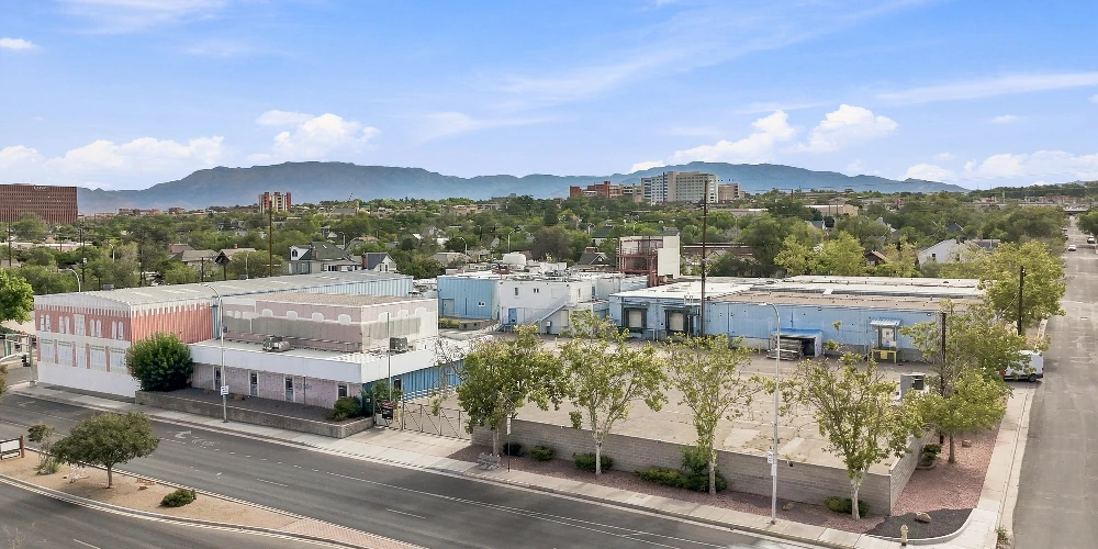 500 & 515 Broadway Blvd SE, Albuquerque, NM for sale