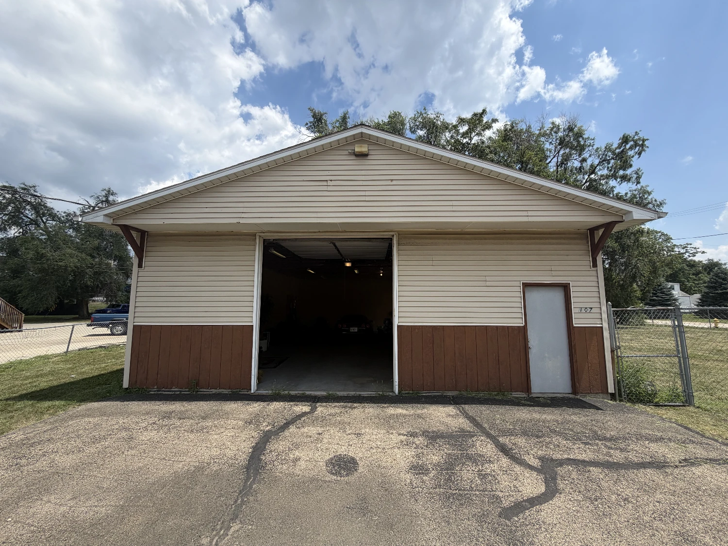 107 Sanford St, East Peoria, IL for sale