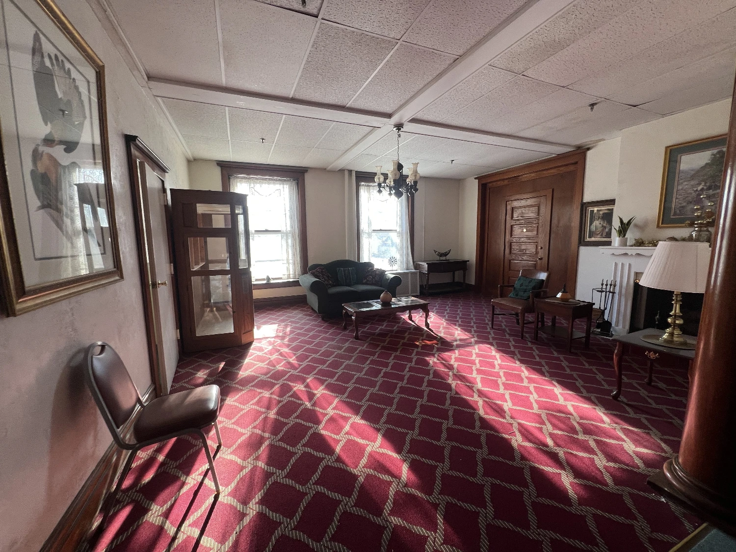 1301 Northeast Glendale Avenue, Peoria, IL for sale