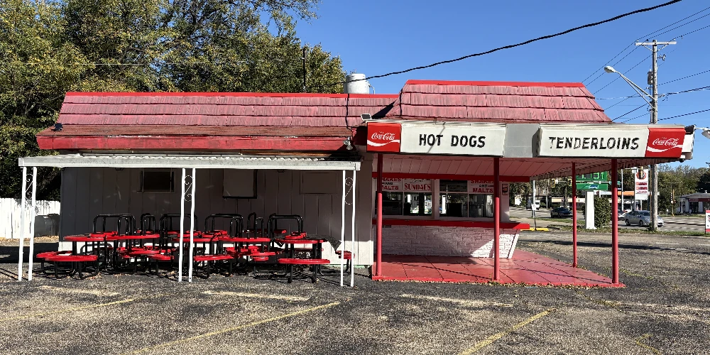 Lou's Drive In